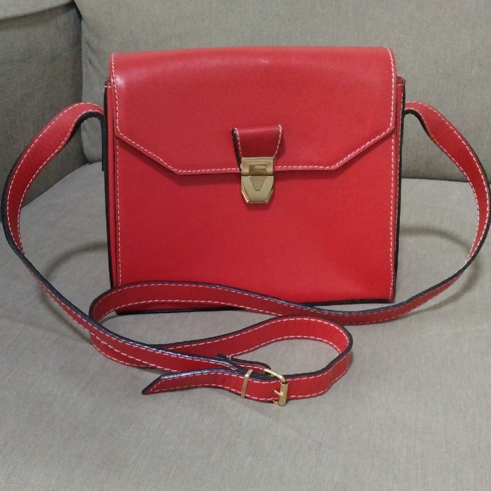 Adrienne Vittadini Red Crossbody Bag Smooth Leather